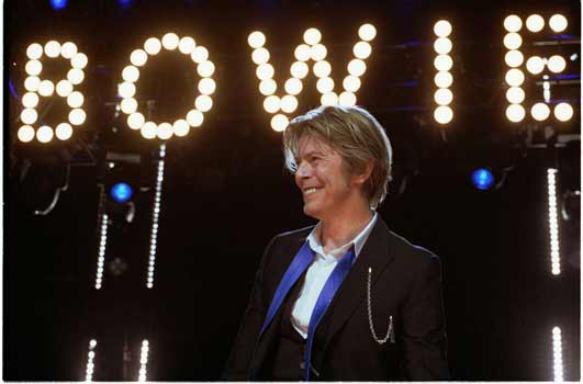 Cookson releases Bowie necklace ‘how-to’ guide