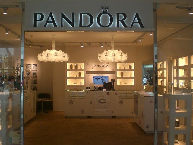 Pandora celebrates 100% renewable energy usage for lab-grown collection