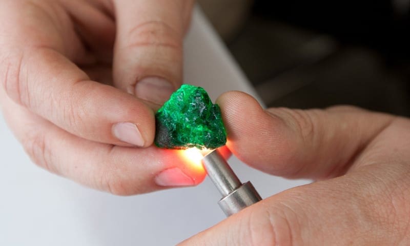 Emeralds Brits favourite diamond alternative, Glamira finds