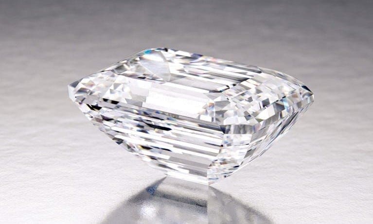 ‘Perfect’ 100-carat diamond could sell for $25m at auction