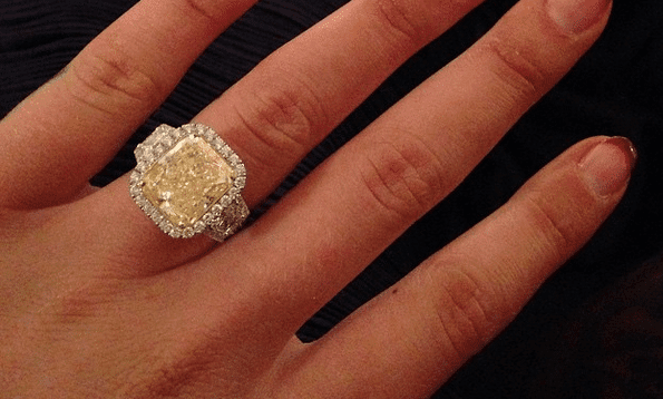 Iggy Azalea’s $500,000 yellow diamond engagement ring