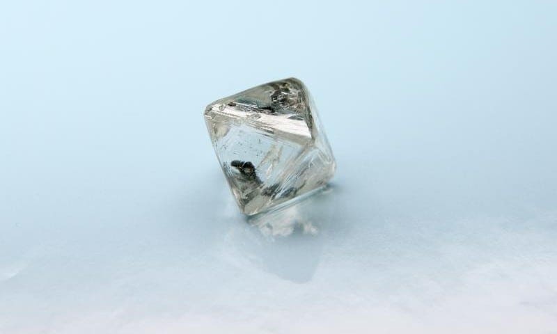 Alrosa unearths 102-carat diamond