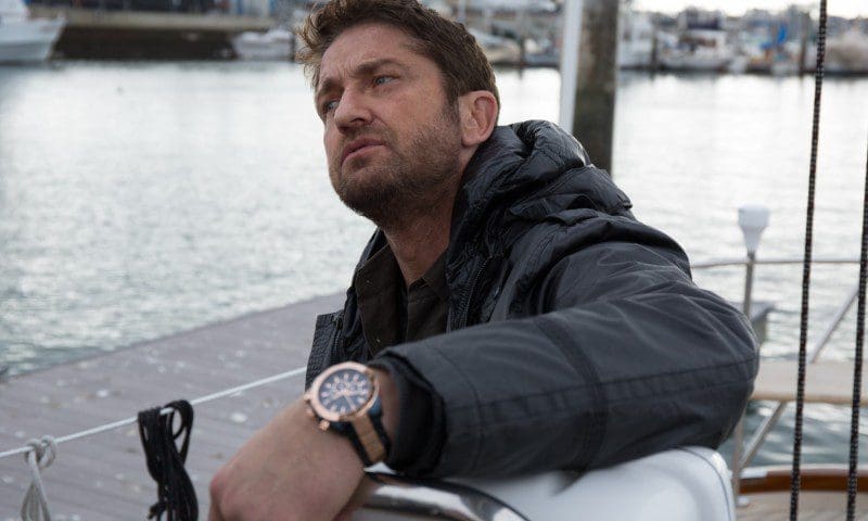 Gerard Butler signs with Festina