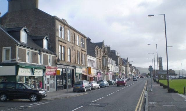Helensburgh jeweller to close after 52 years