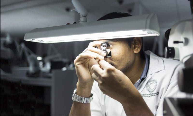 De Beers unveils £3.9m expansion of its Surat diamond grading centre