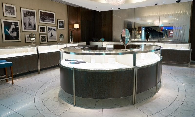 10 TOP TIPS – Creating the perfect jewellery store