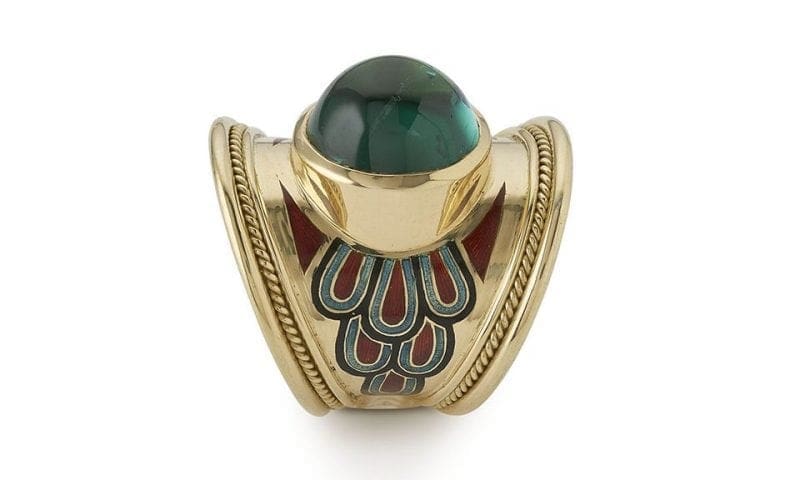Elizabeth Gage releases New York collection