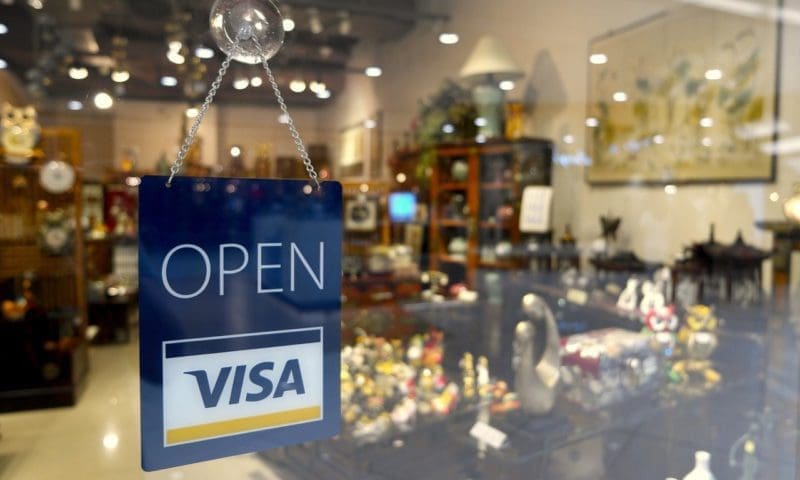 A quarter of SME retailers expect to see Easter sales increase