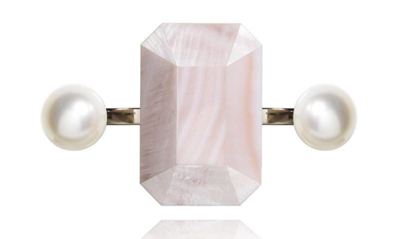 How pearls made their high fashion comeback