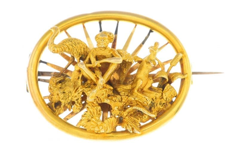 ‘Historic’ Australian brooch auctioned for almost £10,000