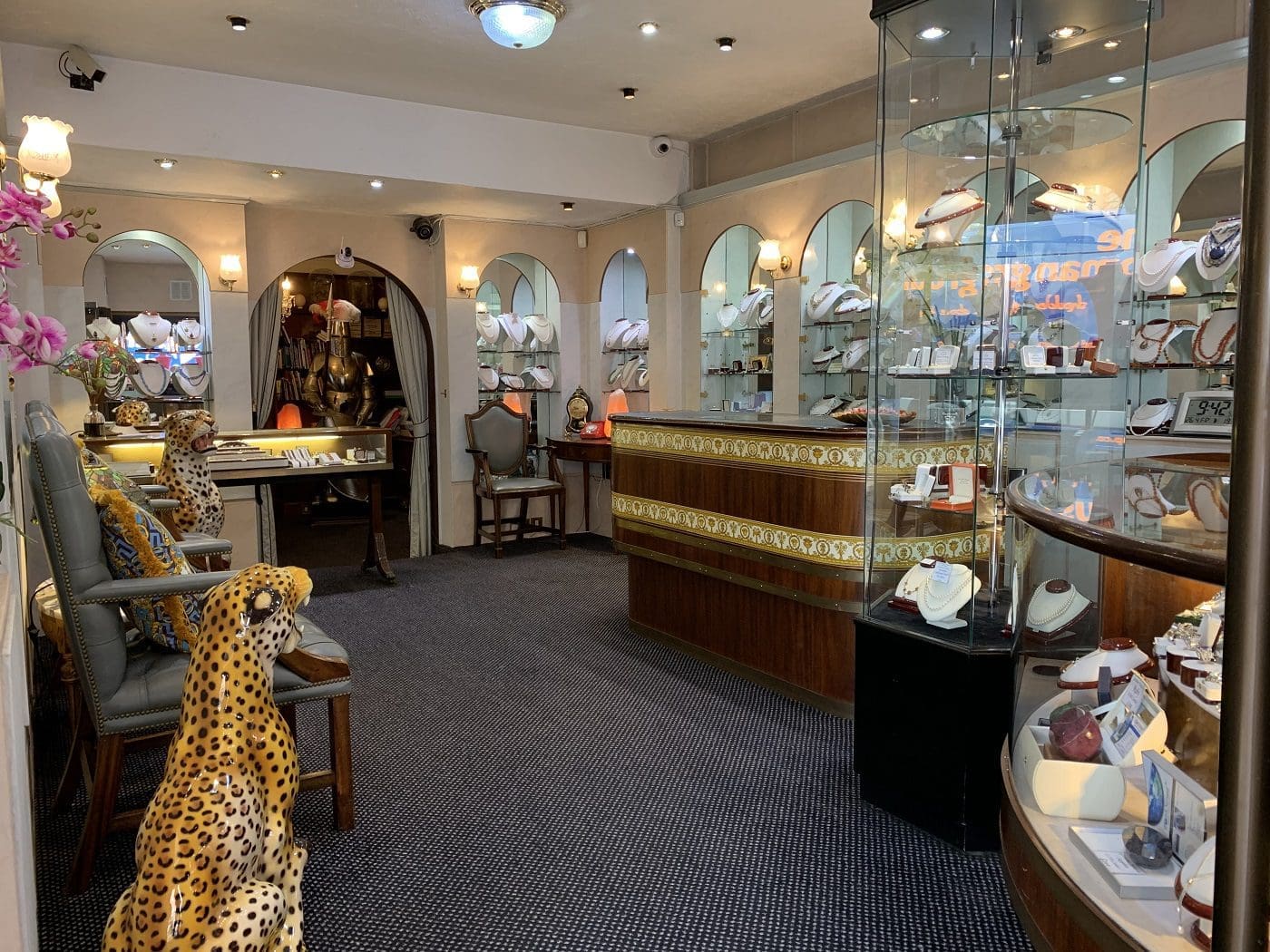 Business for sale: Gem World Jewellers – £60,000 leasehold