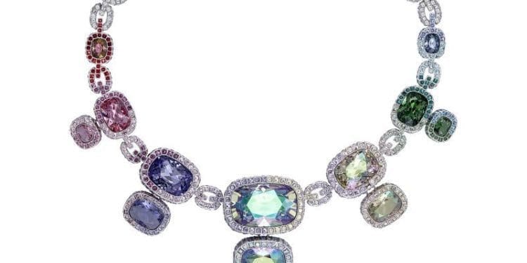 Swarovski UK receives royal warrant