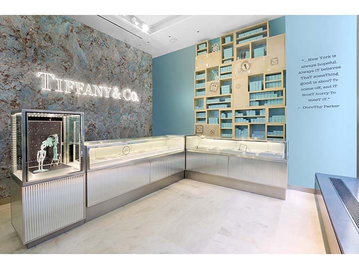 Tiffany sales begin to recover
