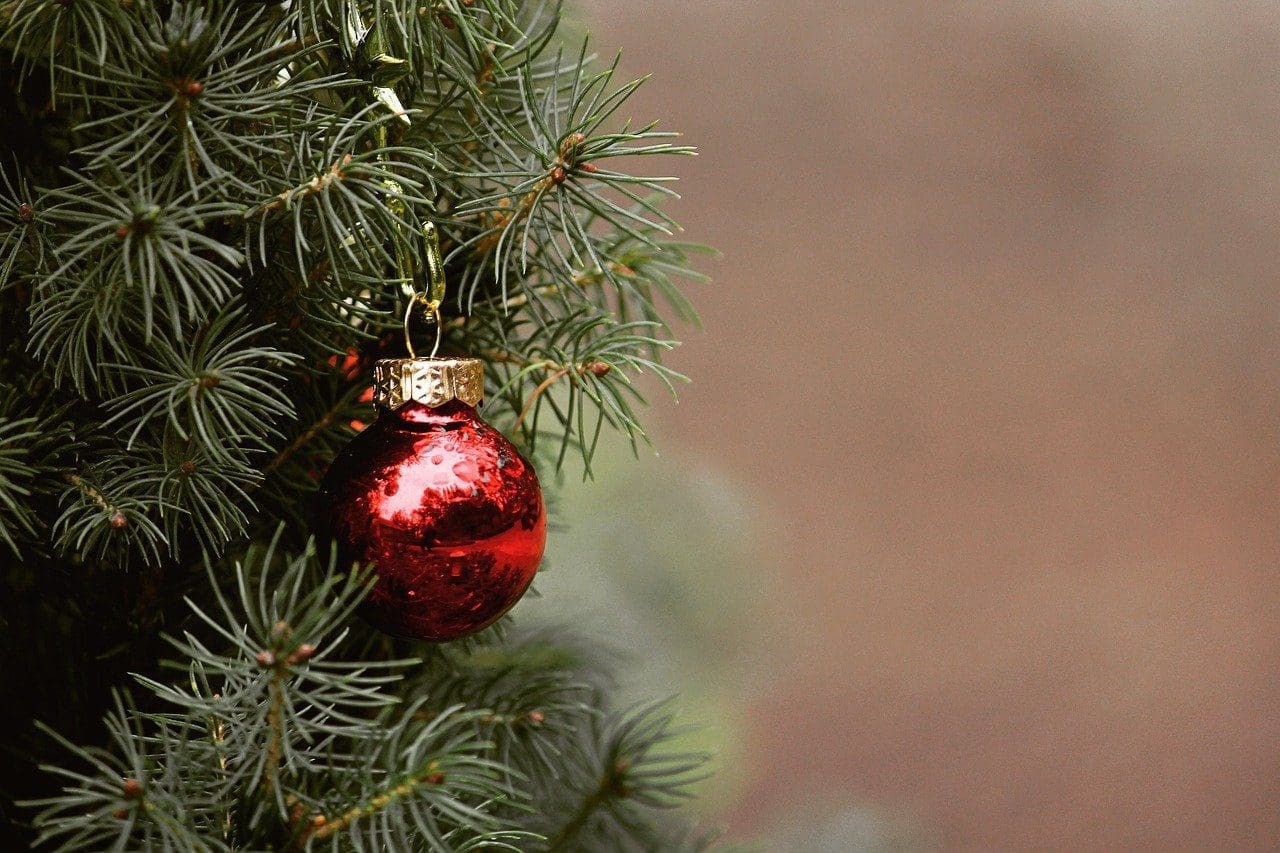 Bradley’s Jewellers launches special edition christmas bangles
