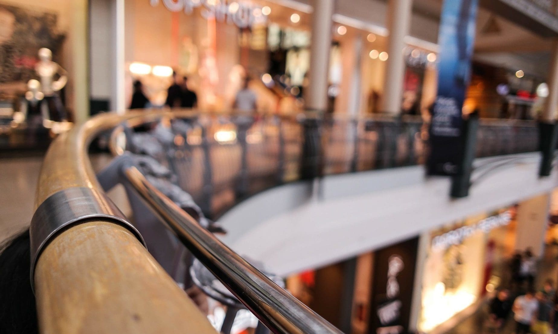 Shop price inflation remains at 0.7% despite surge in food prices