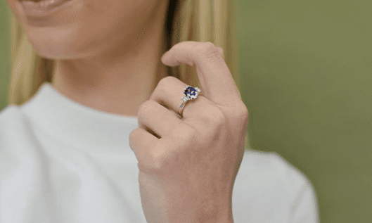 Chisholm Hunter launches campaign to support Mental Health Awareness Week