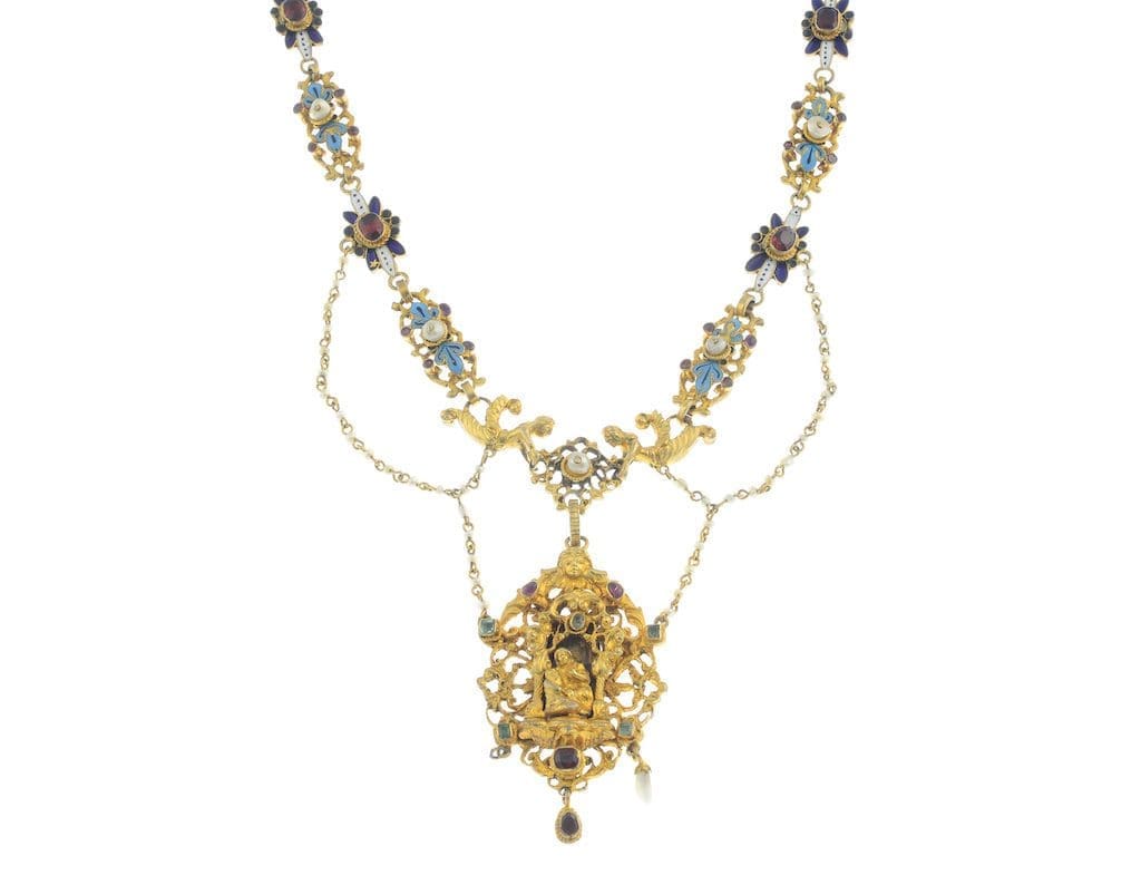 Austro-Hungarian necklace raises funds for Alzheimer’s Society