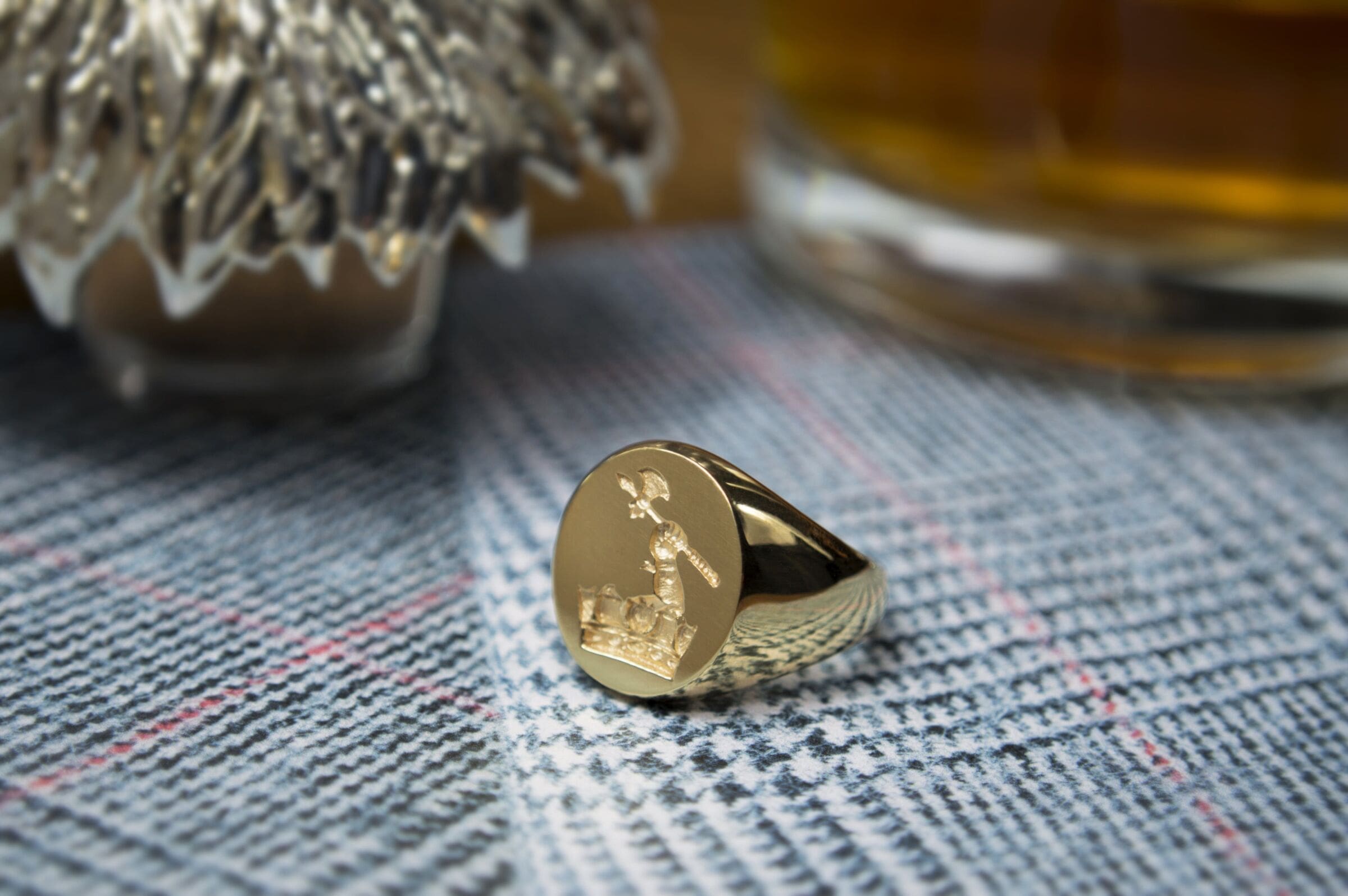 Deakin & Francis announces SMO gold partnership