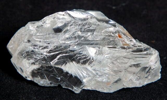 Elmwood’s to auction UK’s largest white diamond in years