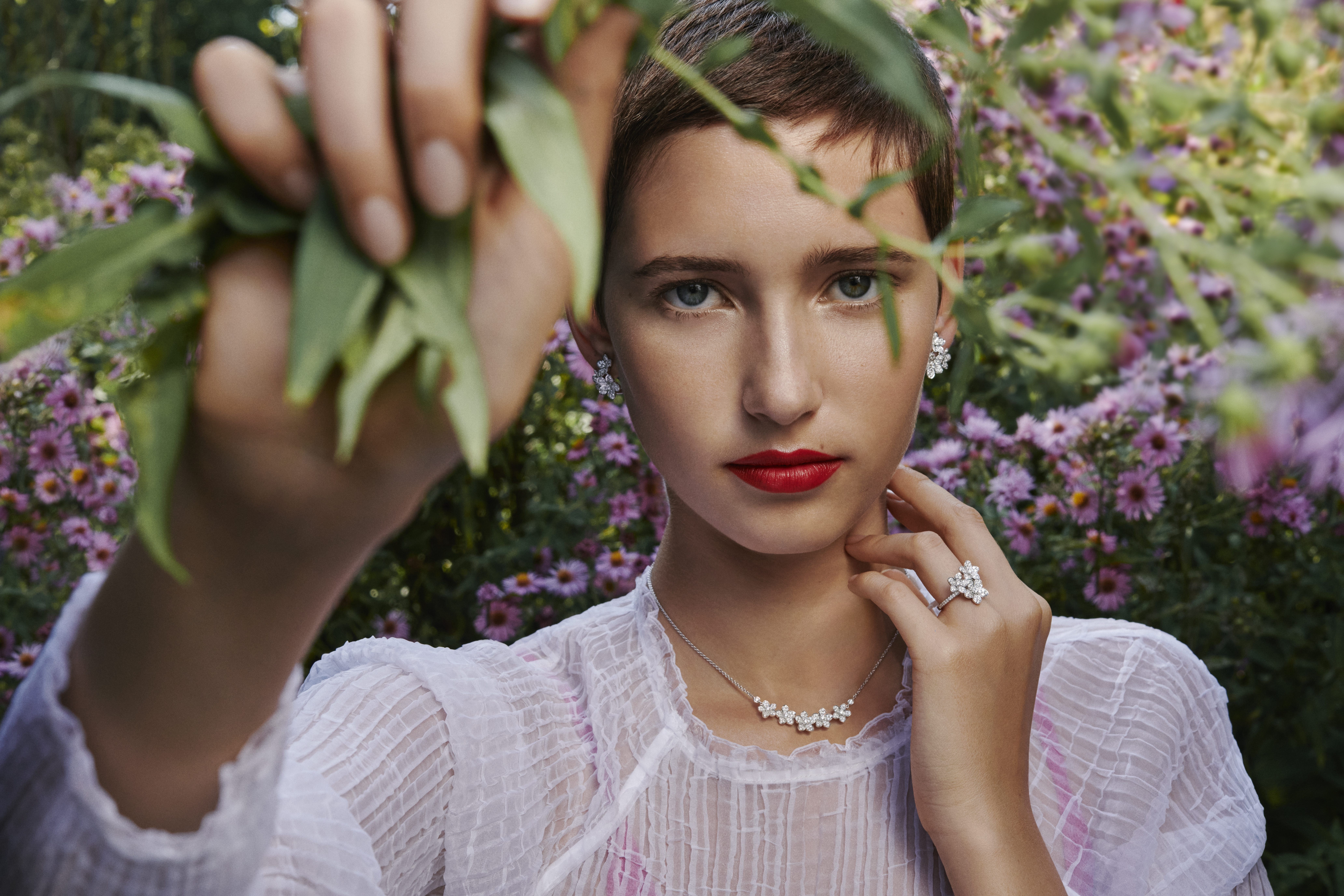 Graff launches ‘Wild Flower’ collection