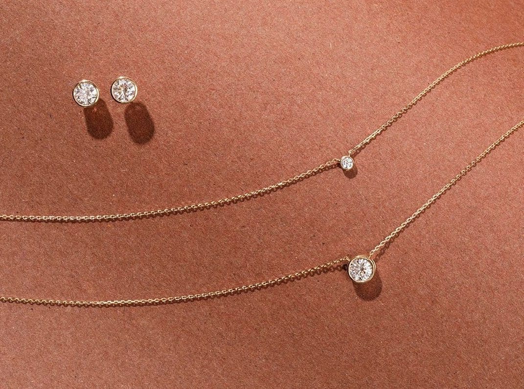Vrai unveils Bezel Solitaire collection