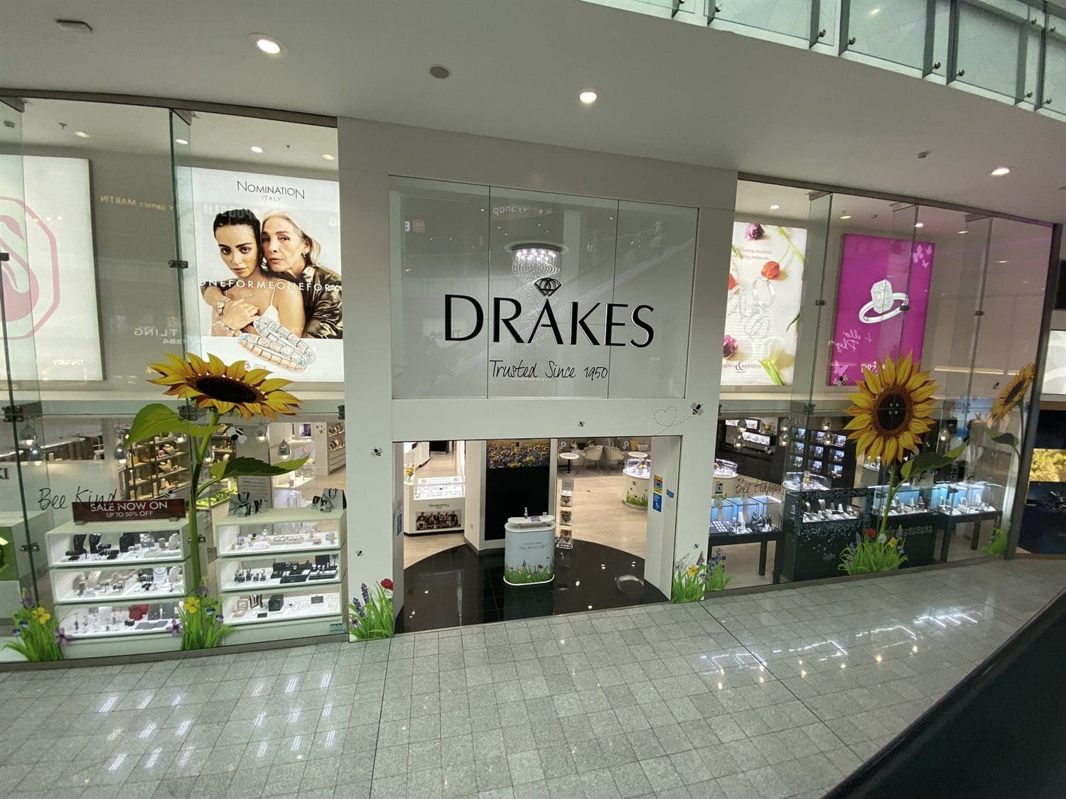 Allum & Sidaway acquires Drakes Jewellers
