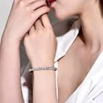 Fei Liu launches new Lilia collection