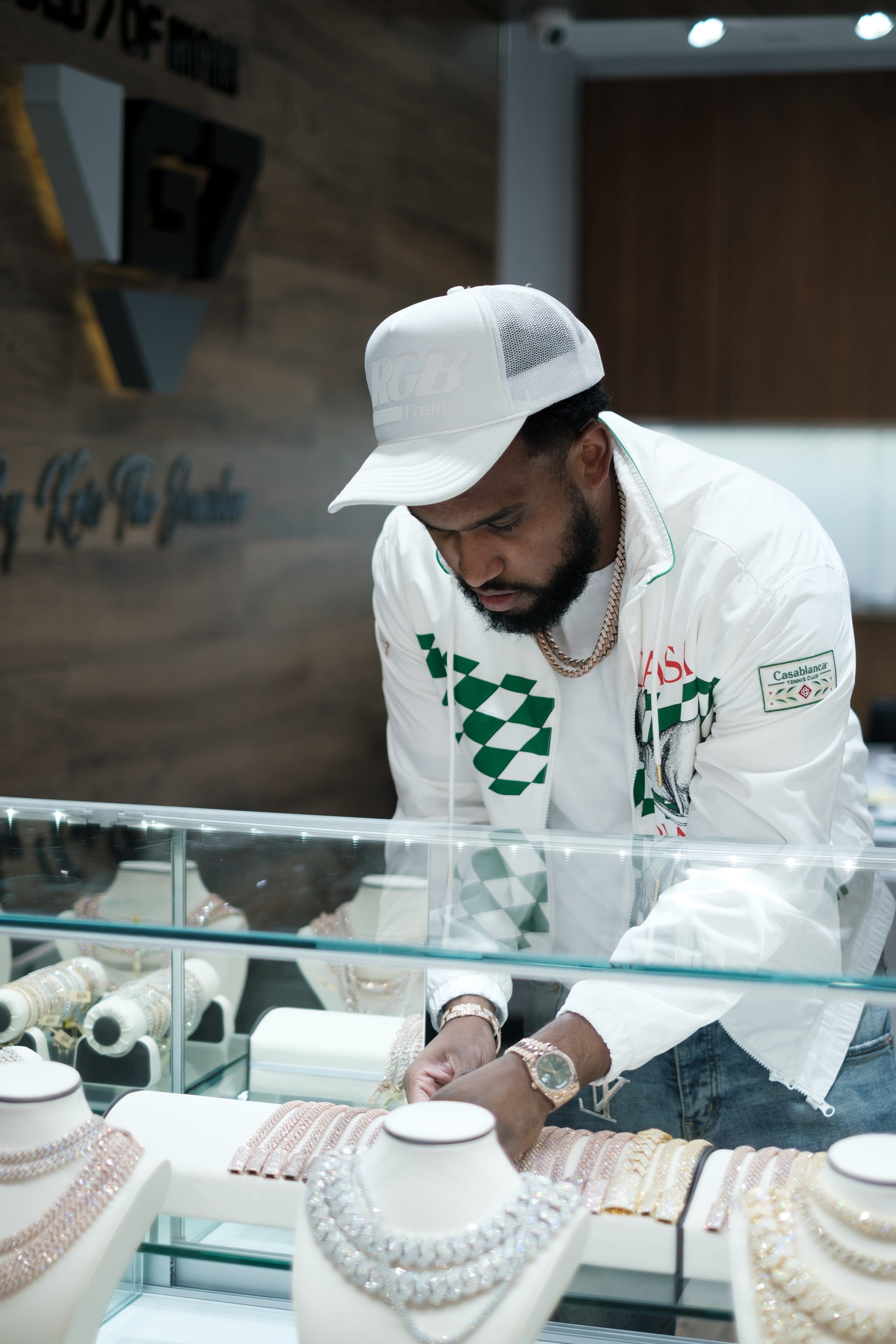THJ announces Kingston and Buchanans jewellers as members