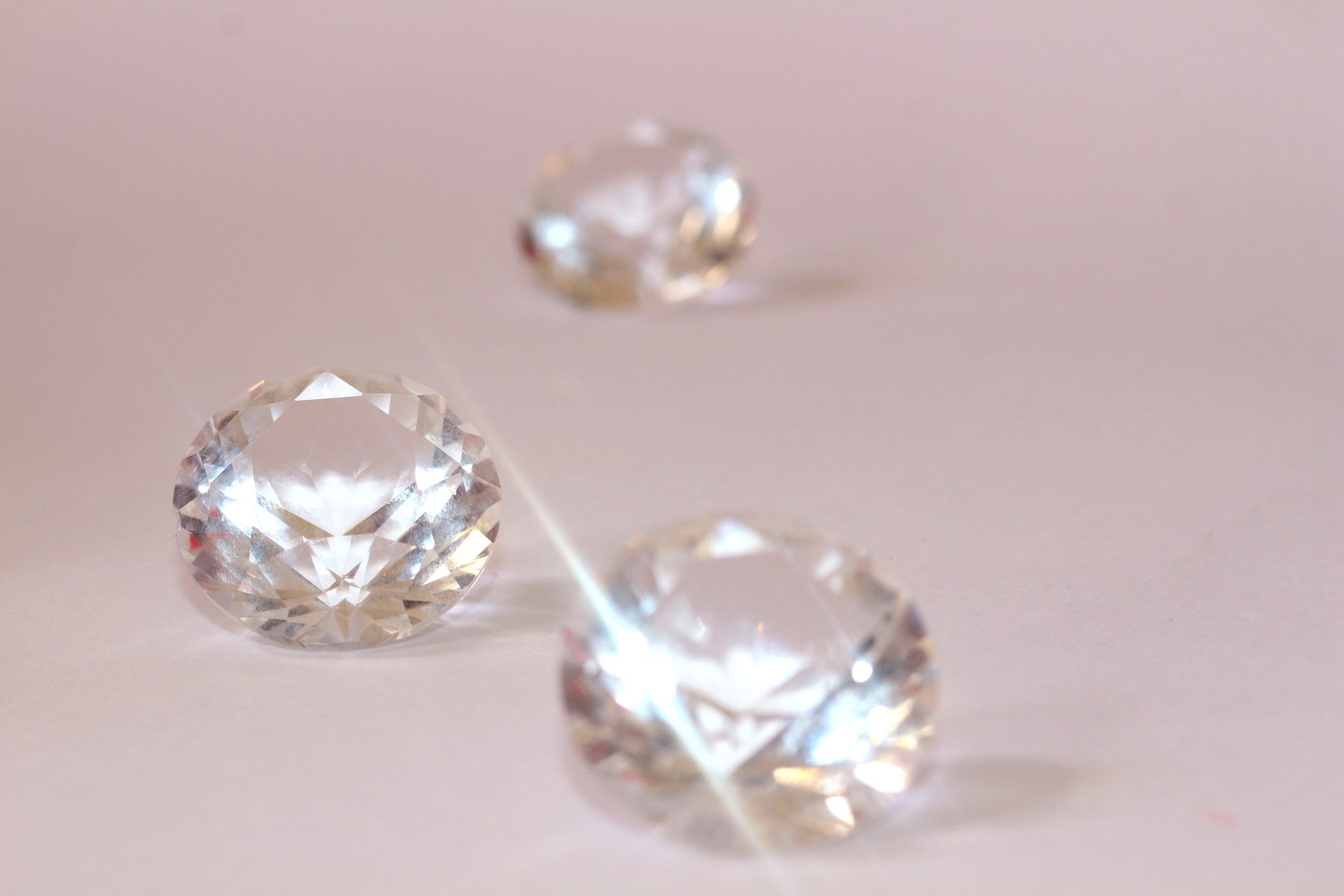 De Beers reports third cycle diamond sales of $445m