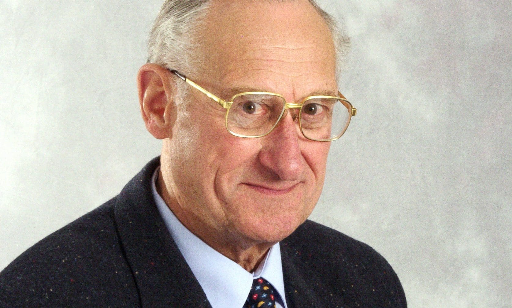 Former F.Hinds chairman Eric Hinds dies aged 97