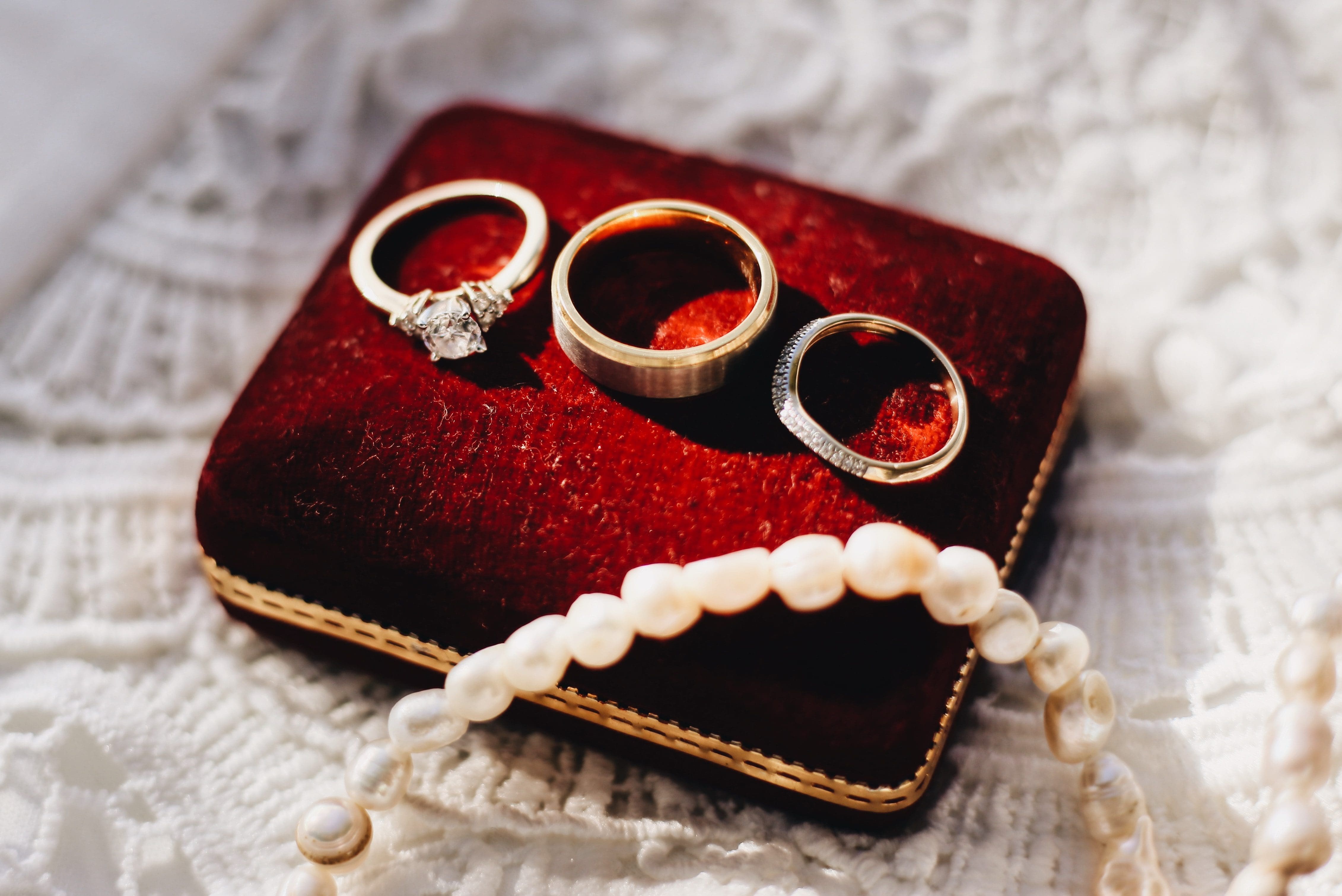 UK jewellery manufacturing revenue forecast to exceed £1bn in 2026