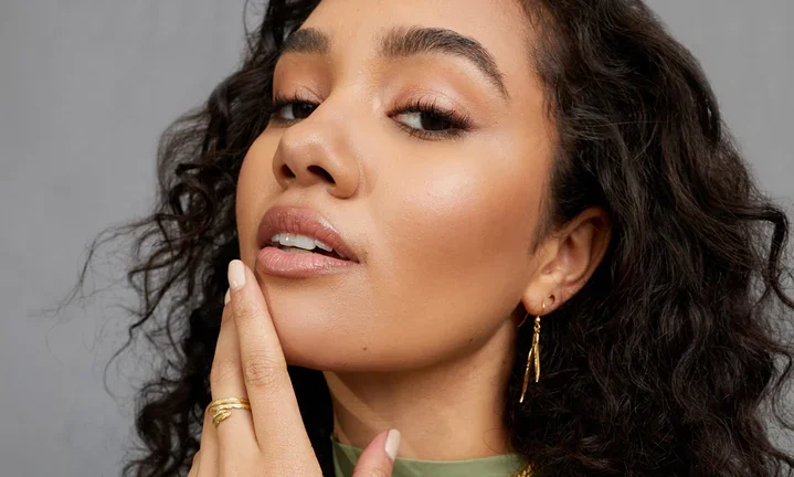 Fiyah Jewellery unveils Birth Flowers collection