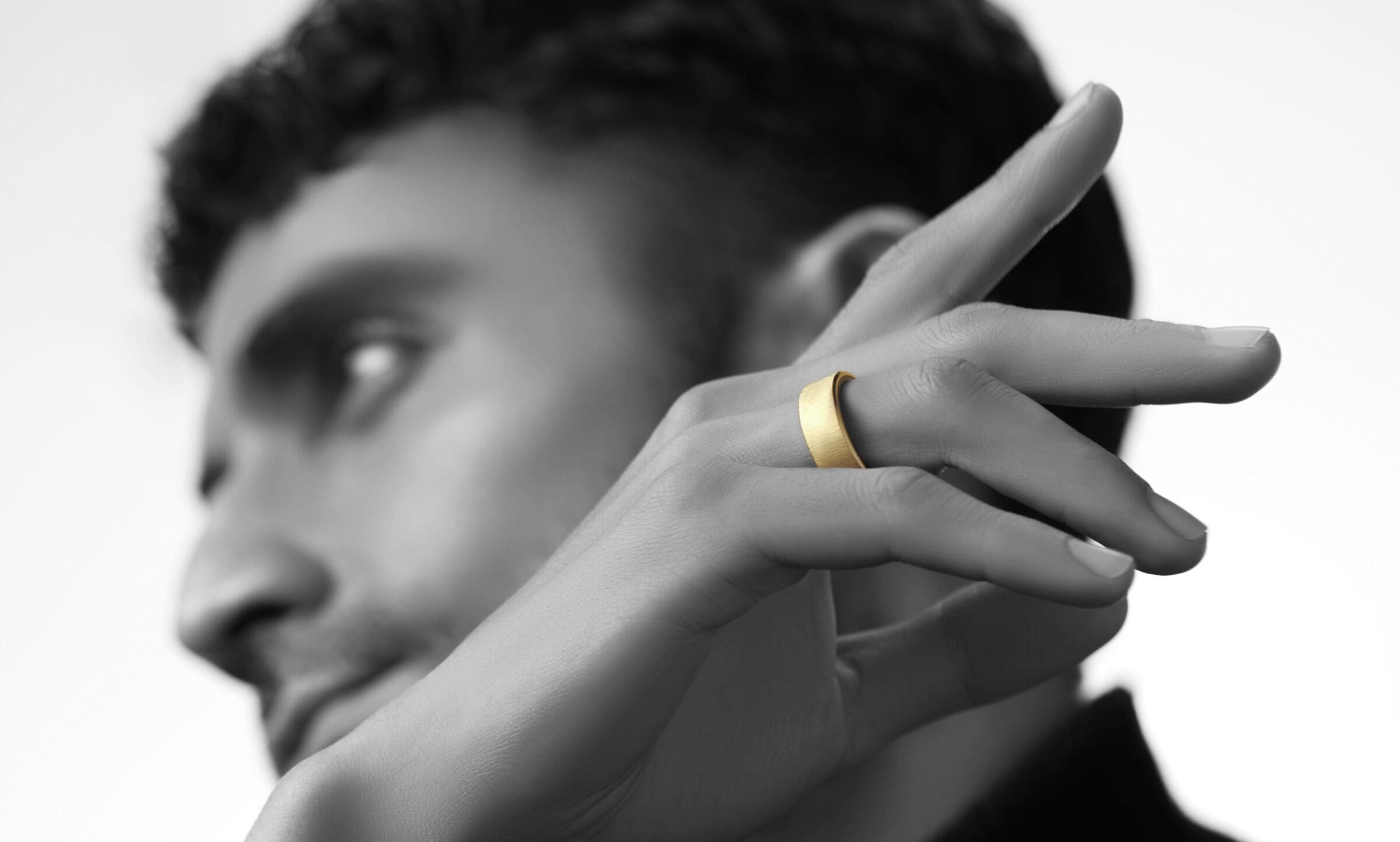 Jewelex and Ultrahuman unveils world’s first luxury smart ring