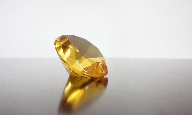 Dialog and Kunming Diamonds to launch collaboration at JCK 2025