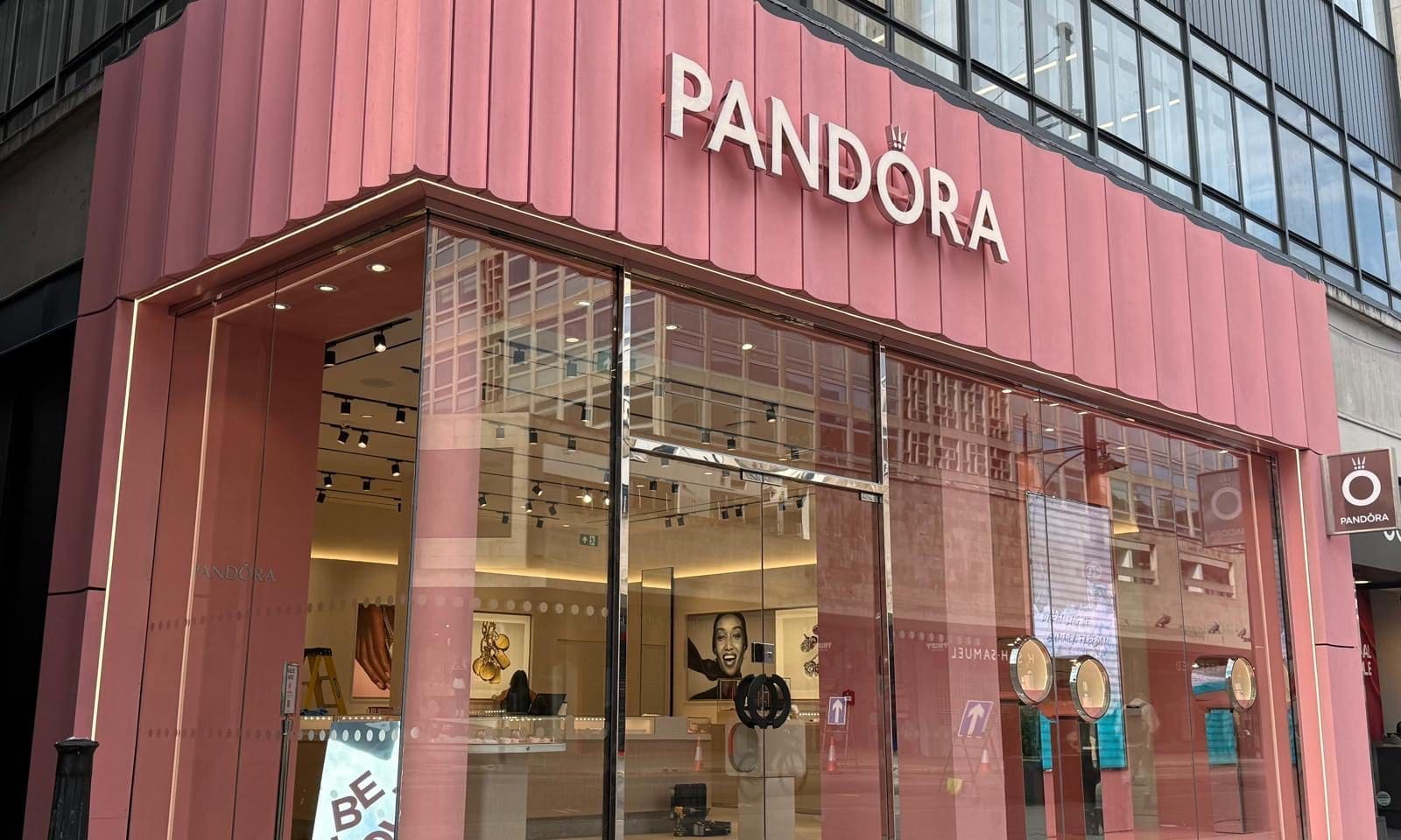 Pandora adds carbon footprint labelling to lab-grown diamonds